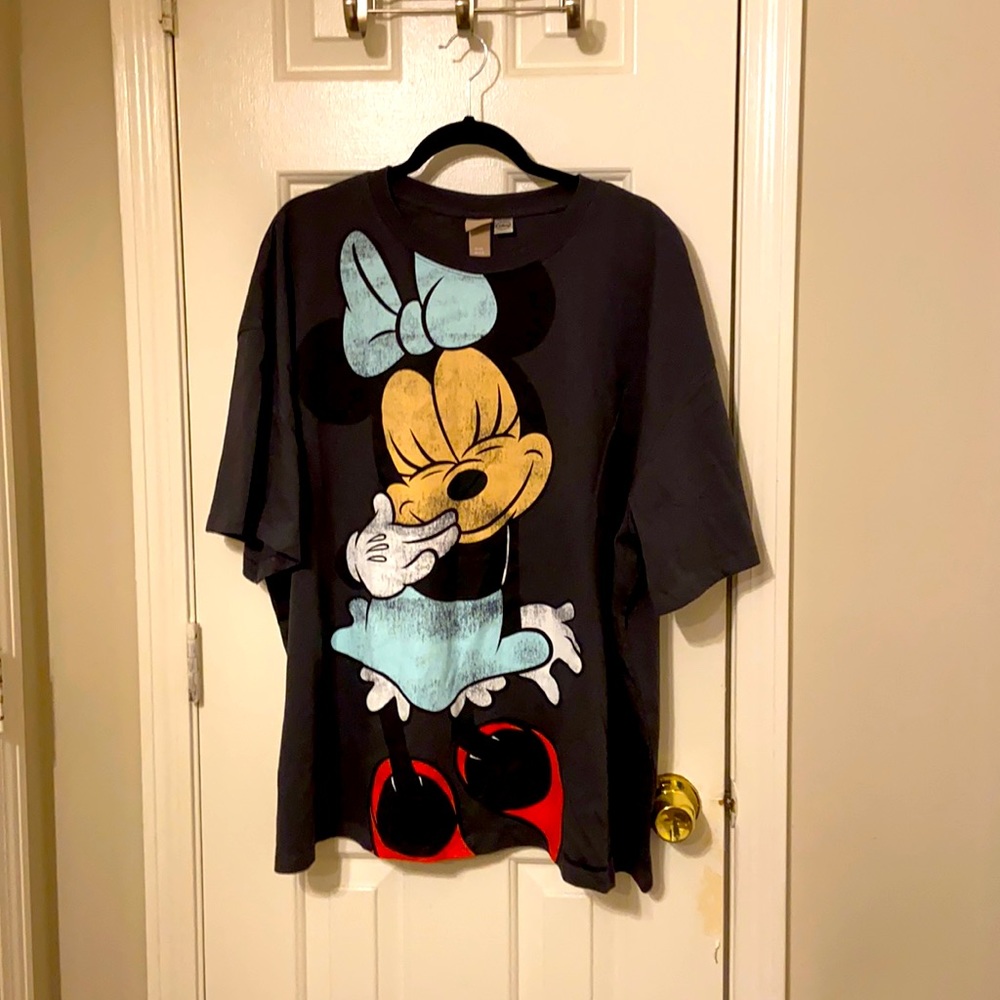 H&M oversized graphic tee